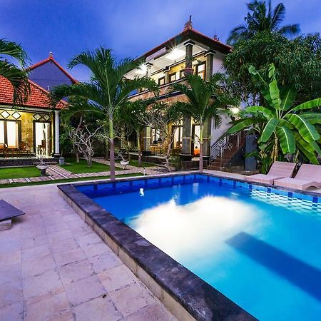 Arya Inn Enny Salon And Spa Nusa Lembongan Exterior foto